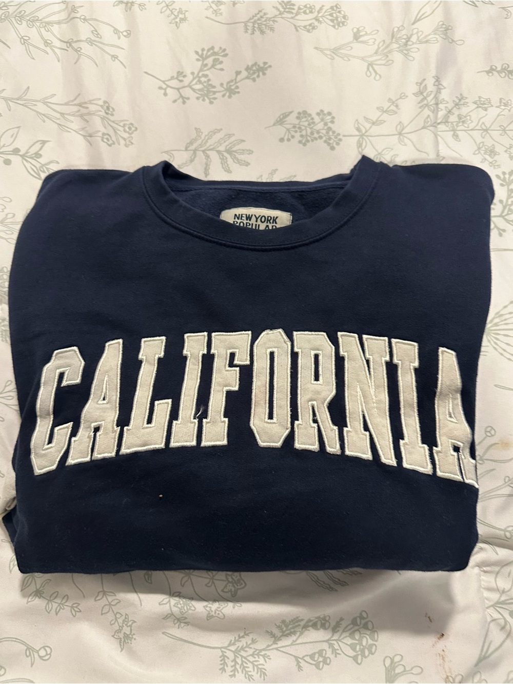 New York Popular Navy California Appliqué Crewneck Sweater
